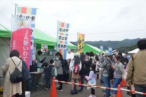 飲食コーナーの様子1