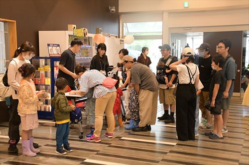 多くの来場者が集う～ほしまつりinイノベのカバー写真