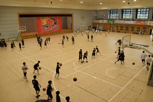 プロの選手から学ぶ～バスケットクリニック開催のカバー写真