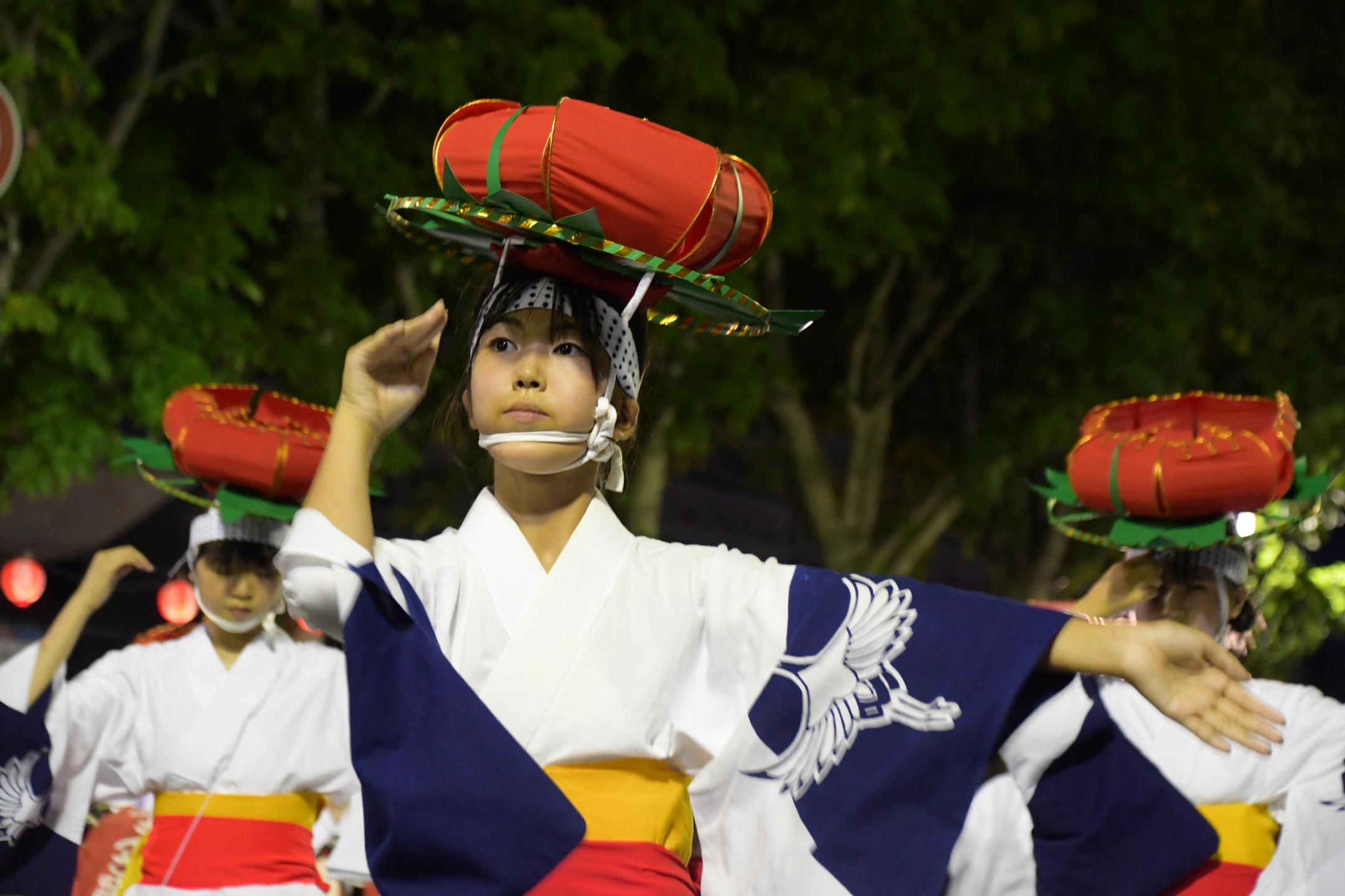 滝沢市さんさ踊り保存会も子どもたちも参加