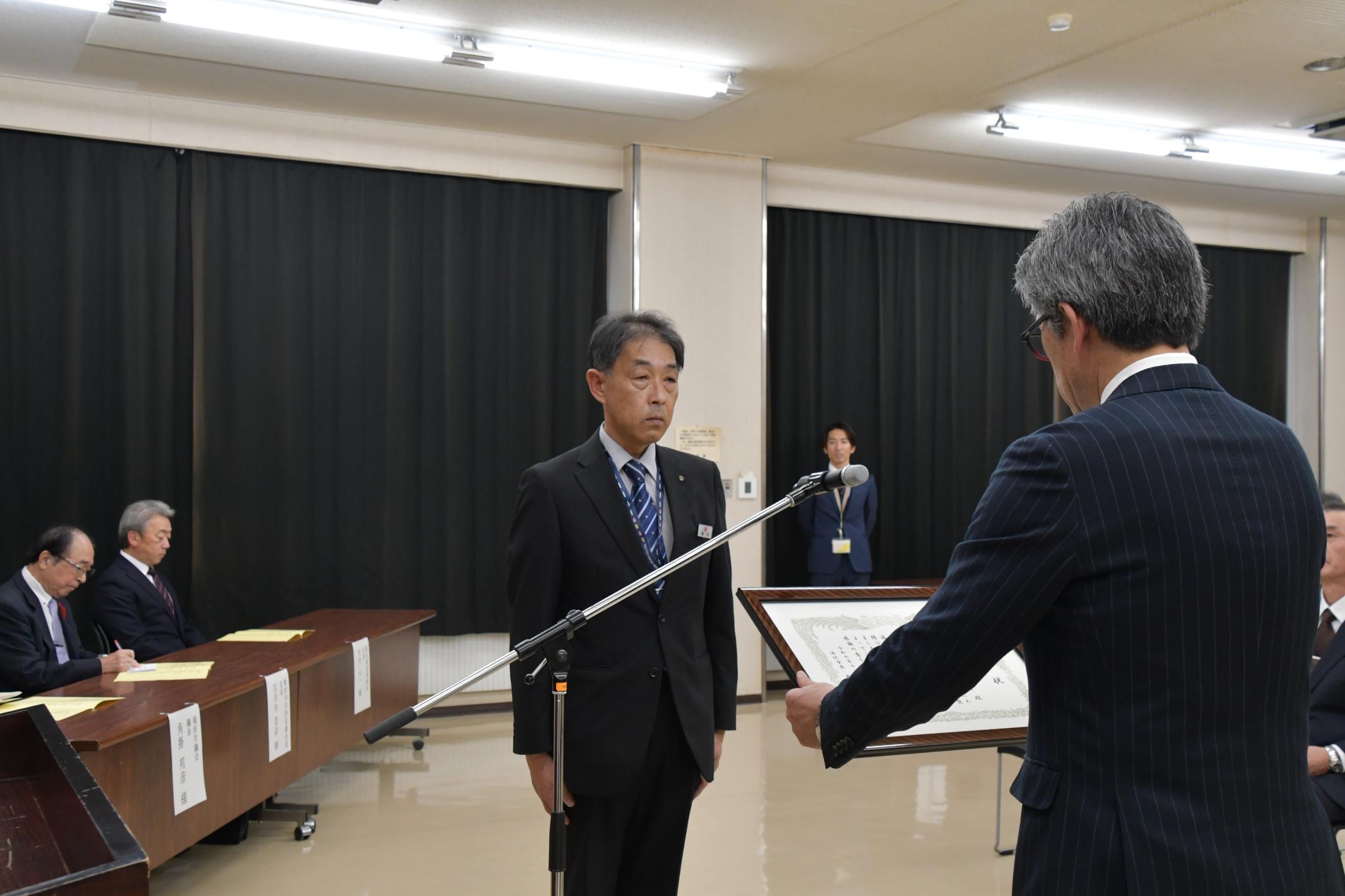 ４０年以上受託鹿島道路株式会社盛岡営業所