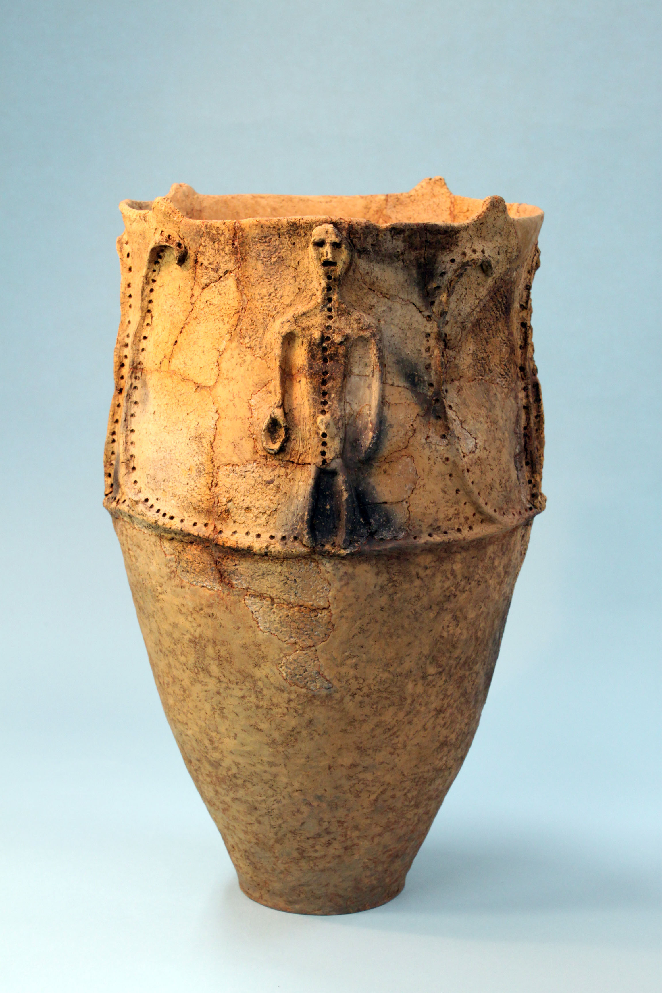 滝沢市指定有形文化財考古資料人体文付深鉢（じんたいもんつきふかばち