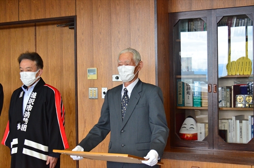 春の叙勲伝達式の様子