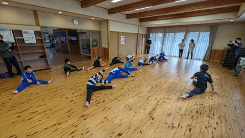 アスリートが教える遊び感覚トレーニング・リズム感と反射を鍛えて運動能力UPの様子