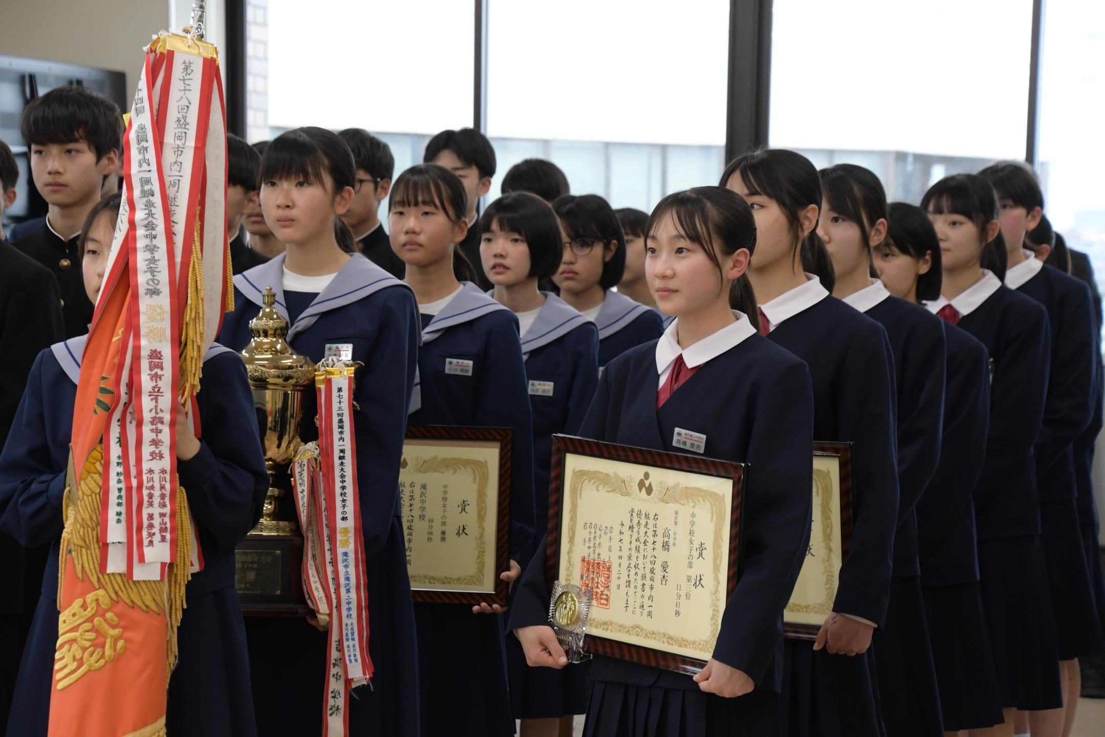 市長の話を聞く中学生②