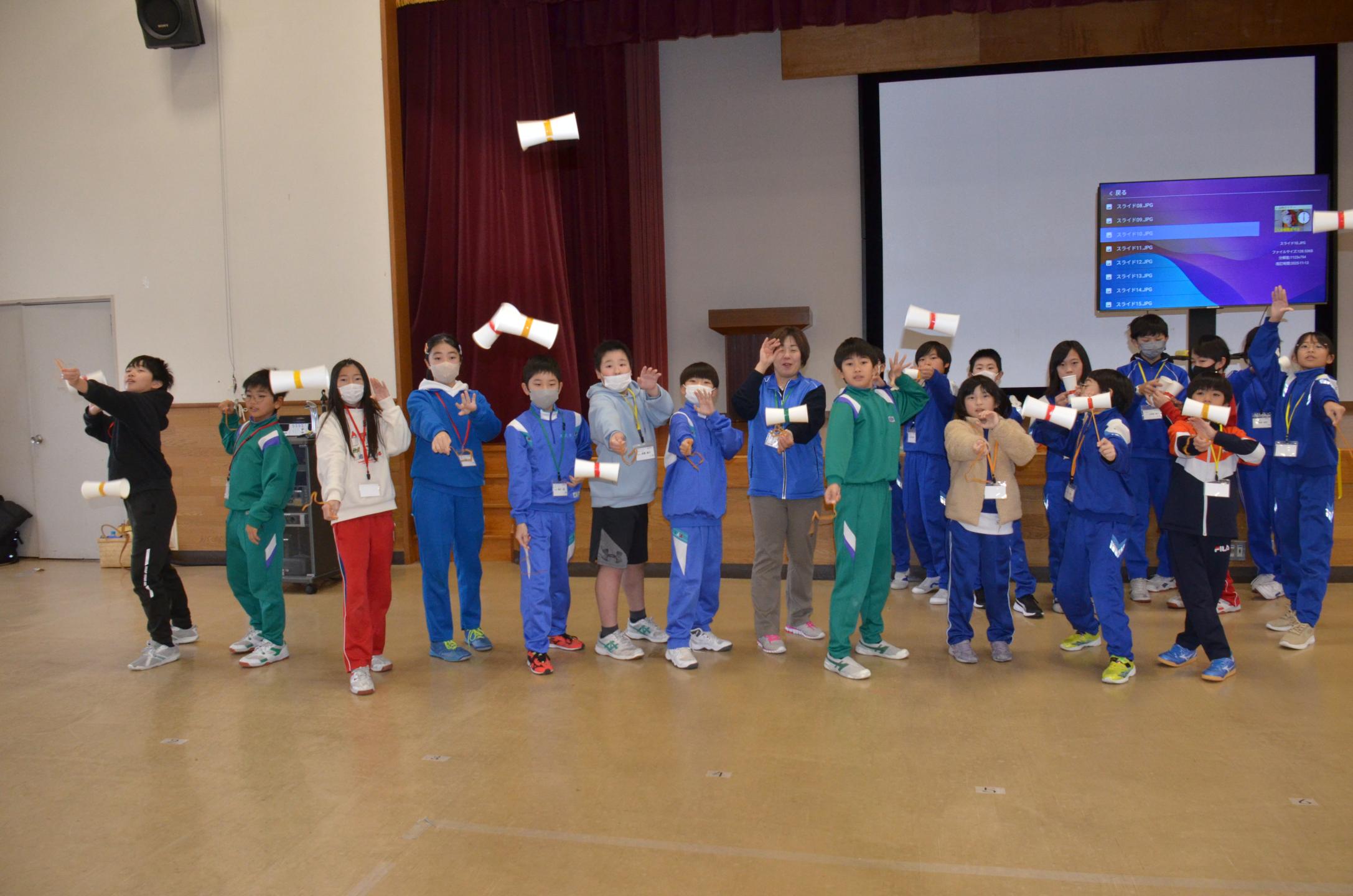 リーダーの基礎学ぶ～子ども会リーダー研修会のカバー写真