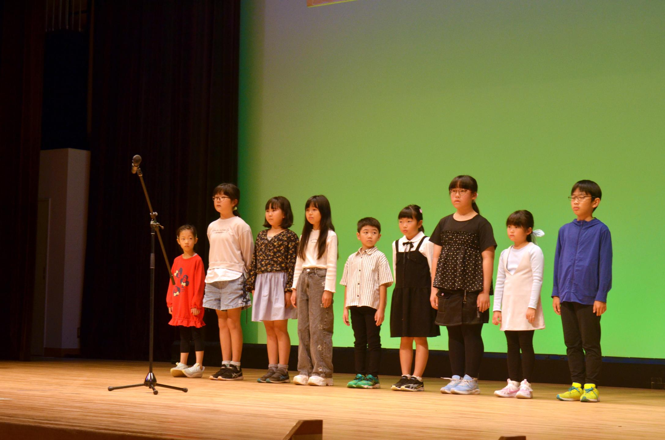 協賛企業賞を受賞した子供たち②